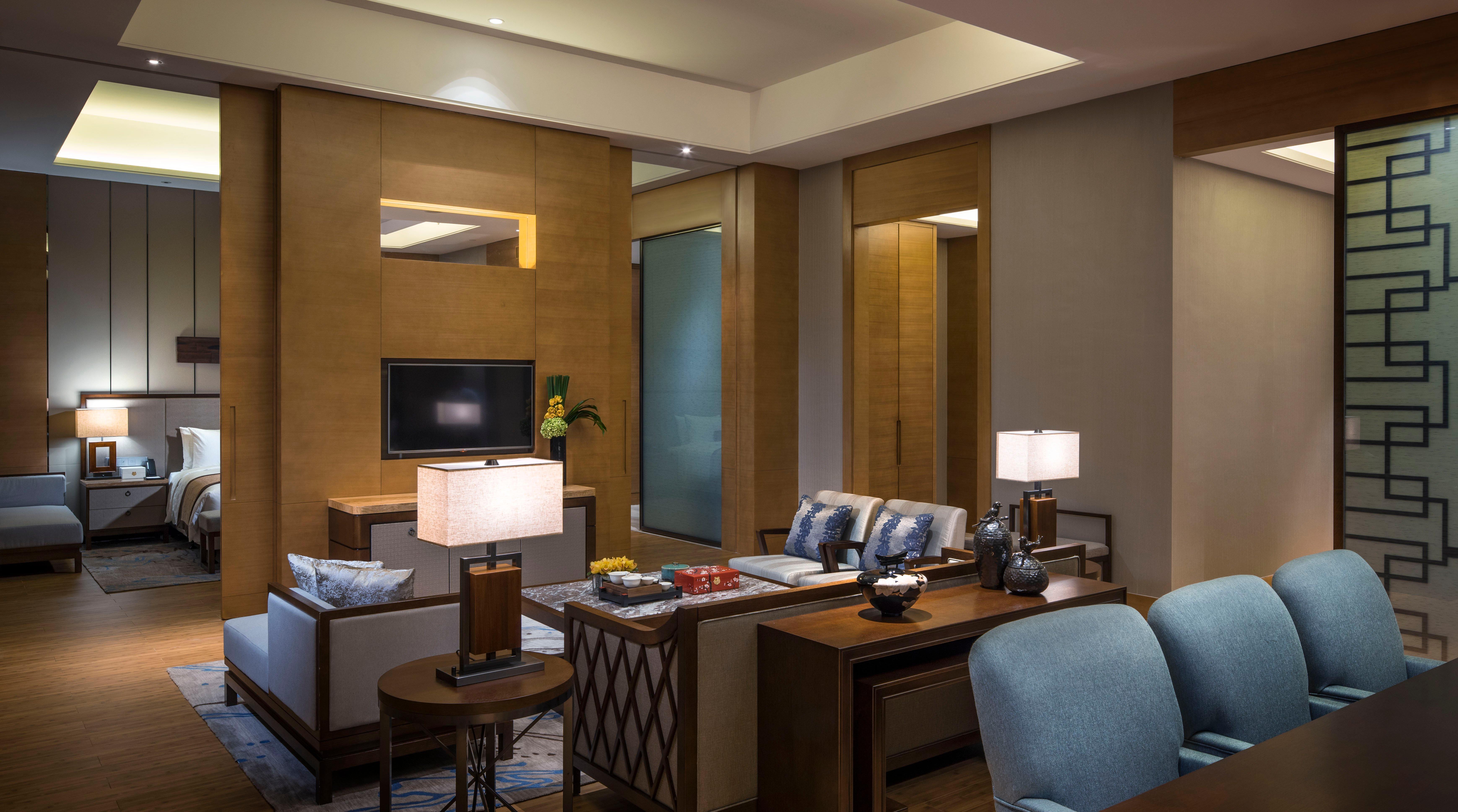 HUALUXE Yangjiang City Center, an IHG Hotel Bagian luar foto