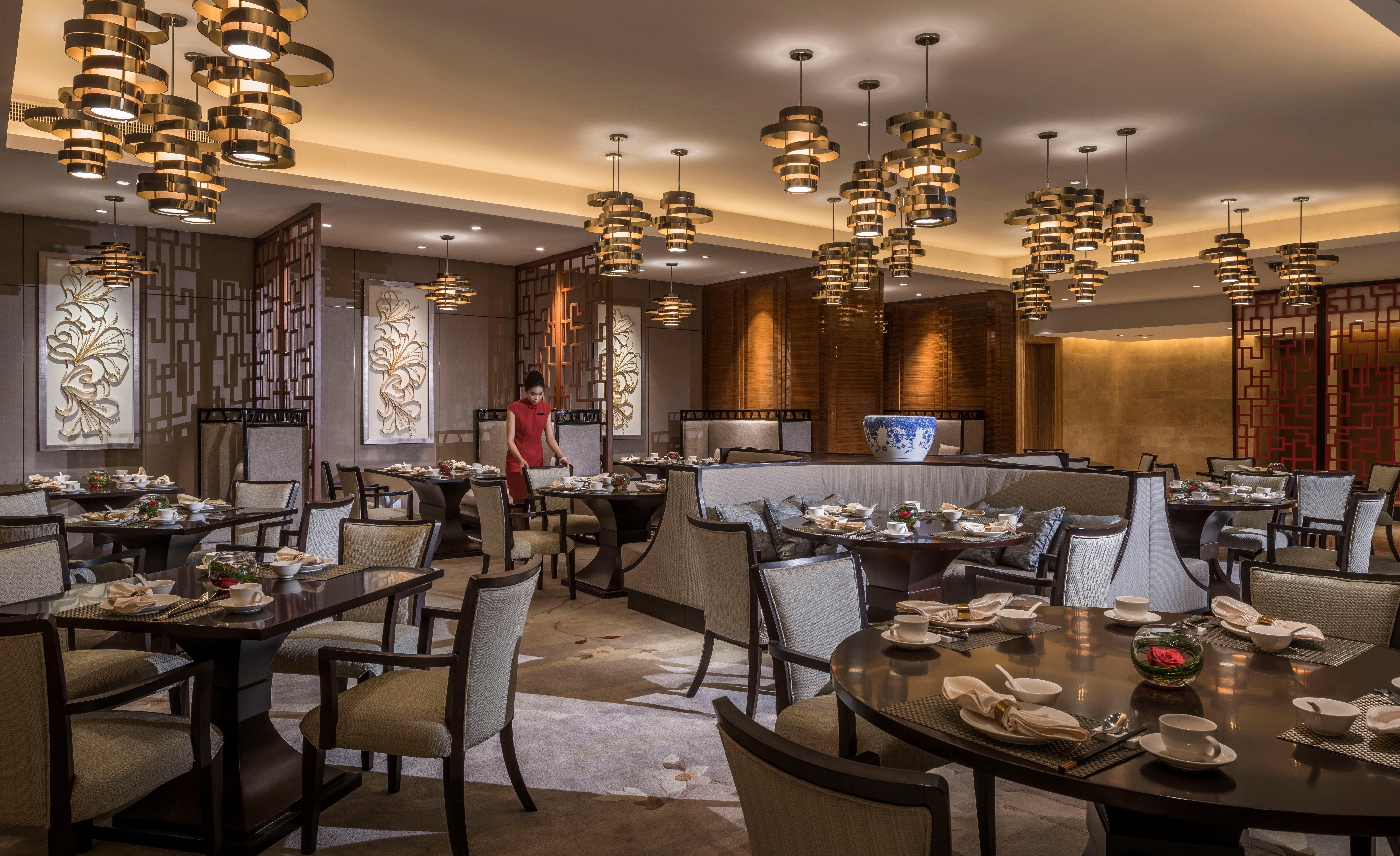 HUALUXE Yangjiang City Center, an IHG Hotel Bagian luar foto